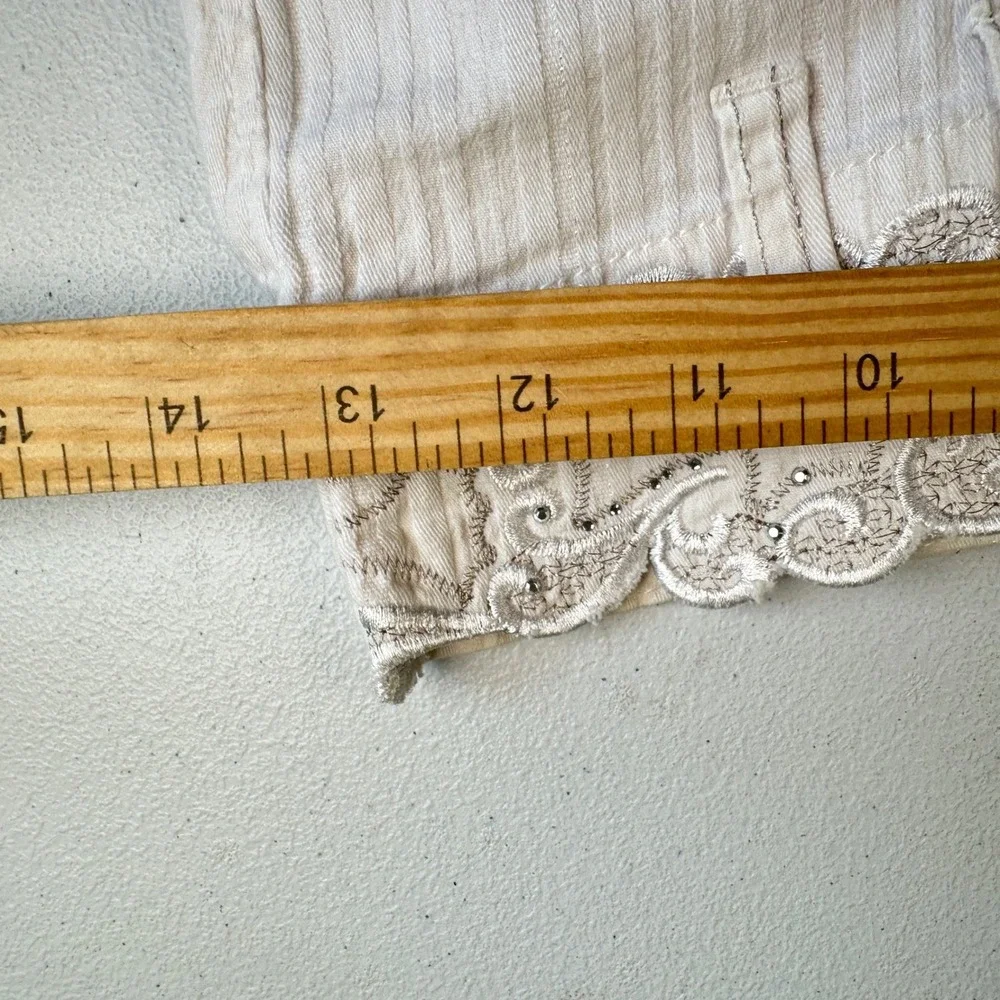 Cheviotto Capri Pants Y2K White Cotton Blend Embroidered Rhinestone Size 27W